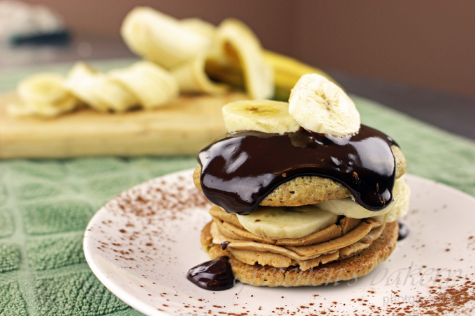 Peanut Butter Banana Whoopie Pies