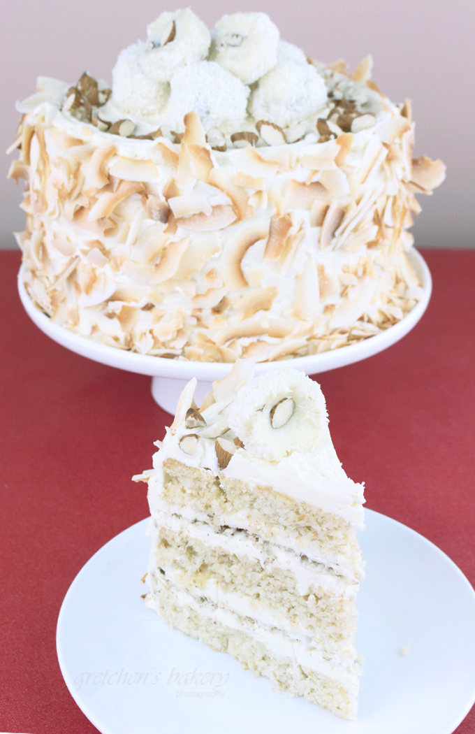 Rafaello cake 🤍 #patisserie #cake #rafaellocake #whitganache #flocage  #layercake #cakeideas #pastryinstagram