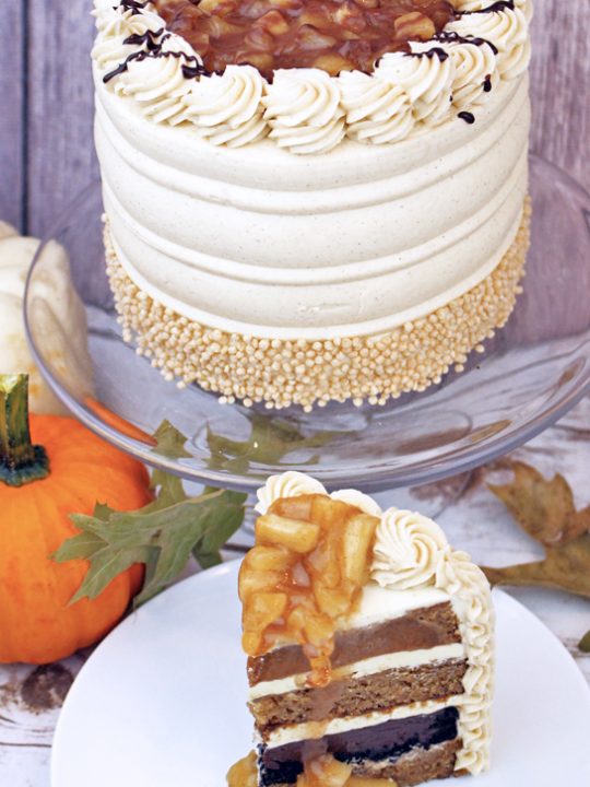This Pumpkin Cake Pan Mold Is Perfect for Spiced Fall Cakes and Treats