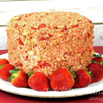 Strawberry Shortcake Crunch Cake Gretchen S Vegan Bakery