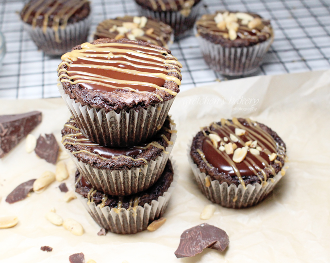 100 Calorie Double Chocolate Brownie Cupcakes