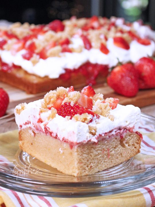 https://www.gretchensveganbakery.com/wp-content/uploads/2023/06/strawb-short-resized-3-540x720.jpg